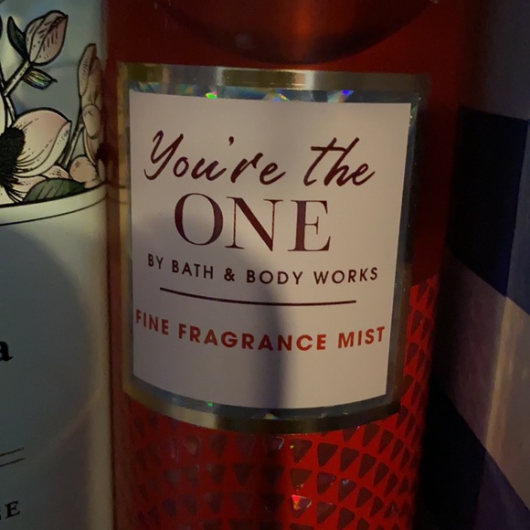 New Bath and Bodyworks body spray - Picture 3 of 16